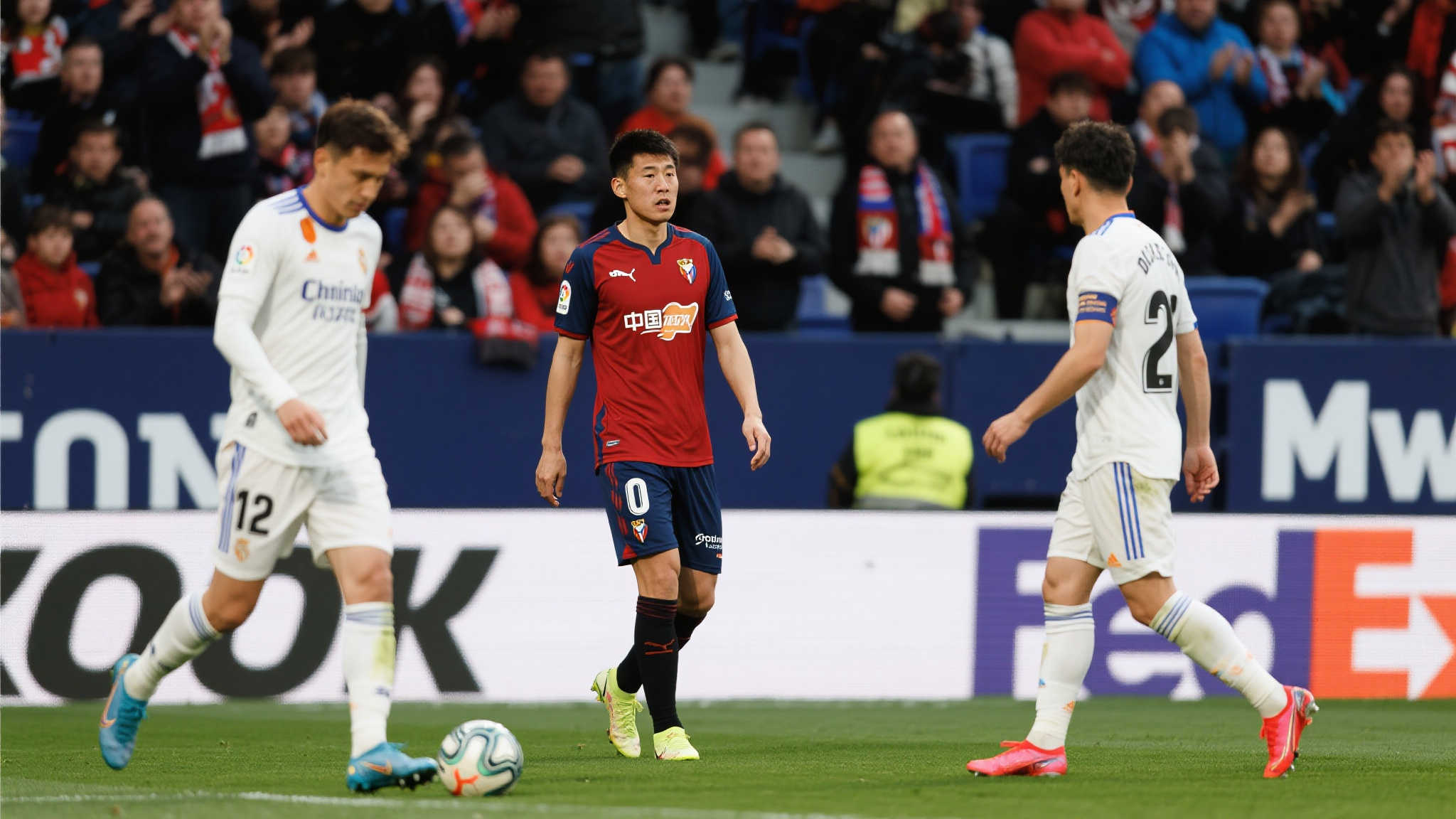 0-2!西甲中资队深陷危机:连输4场逼近降级边缘,周末迎关键保级战 0-2!西甲中资队深陷危机:连输4场逼近降级边缘,周末迎关键保级战